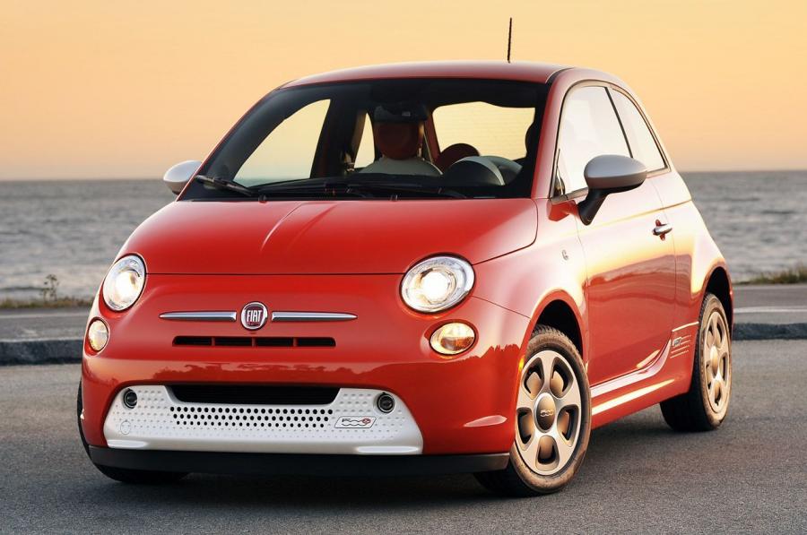  Fiat 500e 2013 года  (фото 10 из 141)
